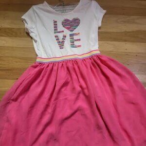 Cute LOVE Girl Dress Size 10/12
